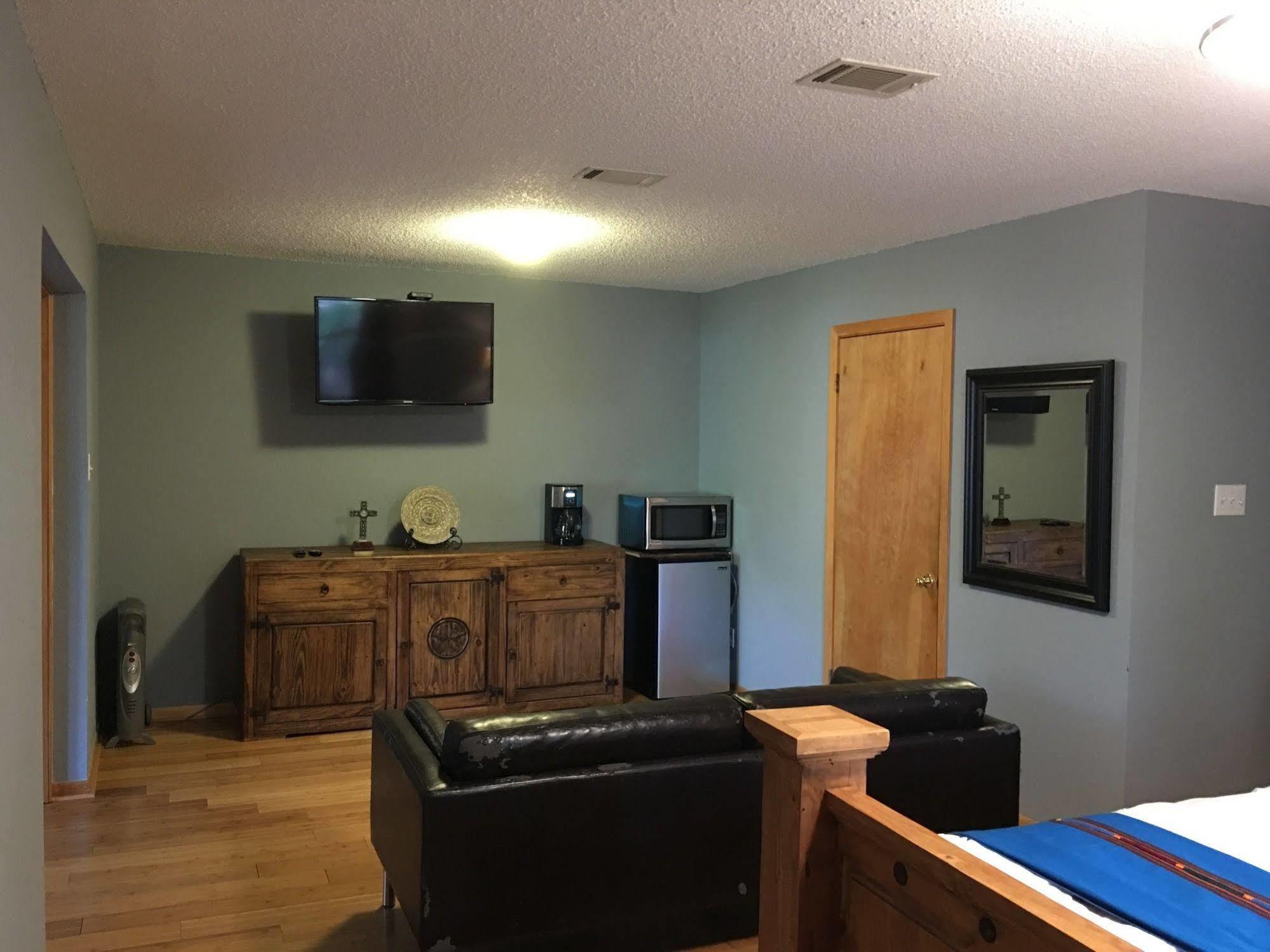 The Cove Bnb Hudson Bend Luaran gambar