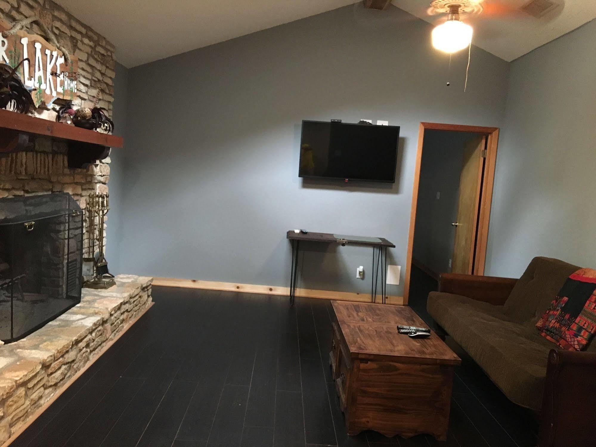 The Cove Bnb Hudson Bend Luaran gambar