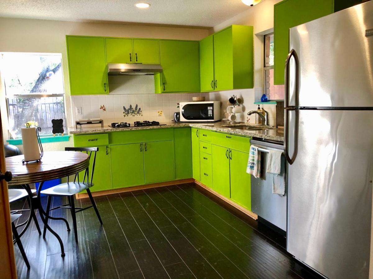 The Cove Bnb Hudson Bend Luaran gambar