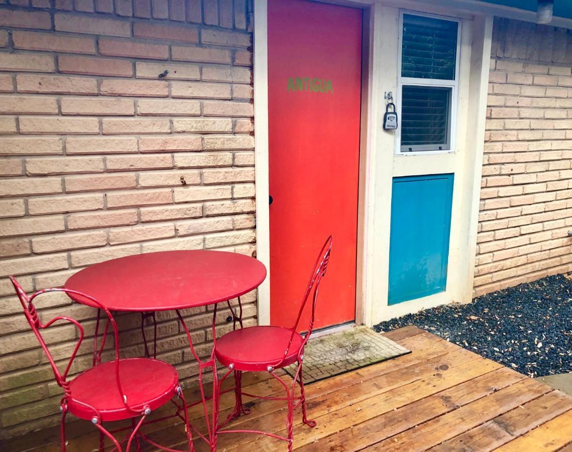 The Cove Bnb Hudson Bend Luaran gambar